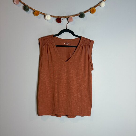 Loft terracotta smocked sleeveless tank top - Picture 1 of 5